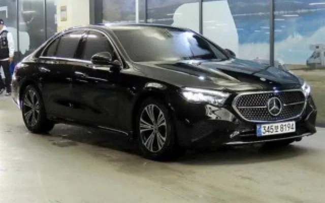 인천자동차매매직거래 E-클래스 W214 E200 매물 사진 10 - 2024/06 33,466km